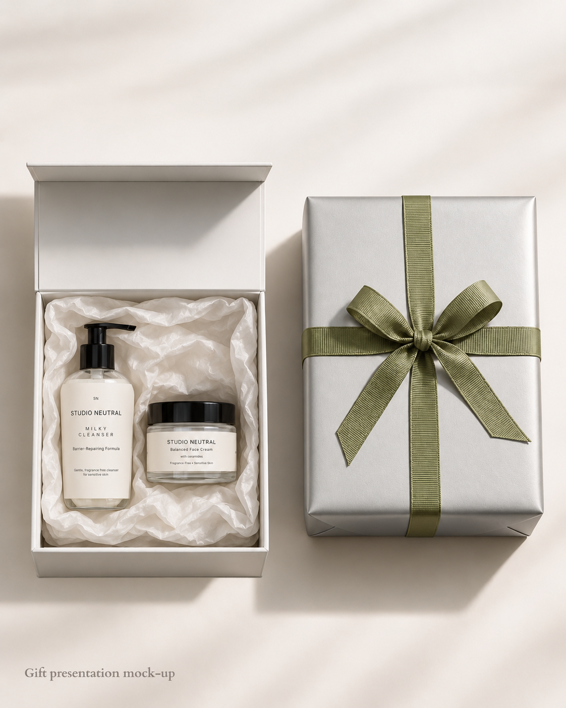 Gift presentation mock-up